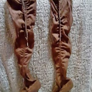 Beautiful brown felt scrunchie high heels